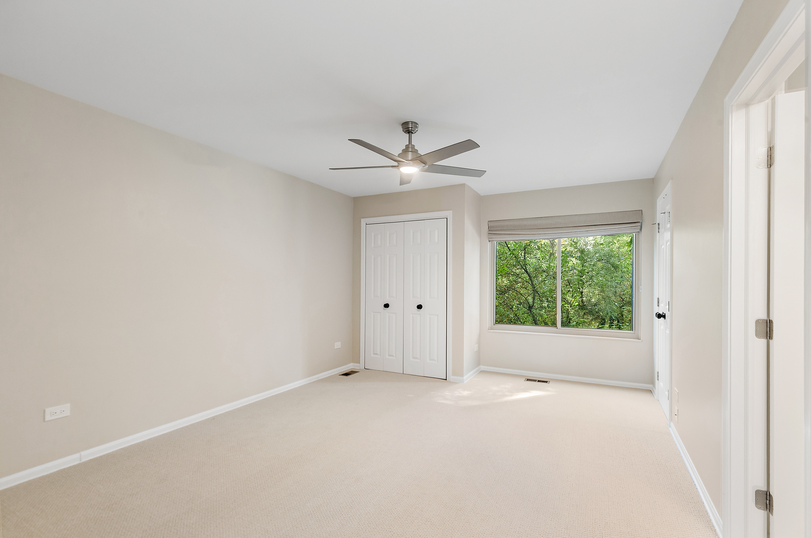 25 Shoreline Road Unit: B