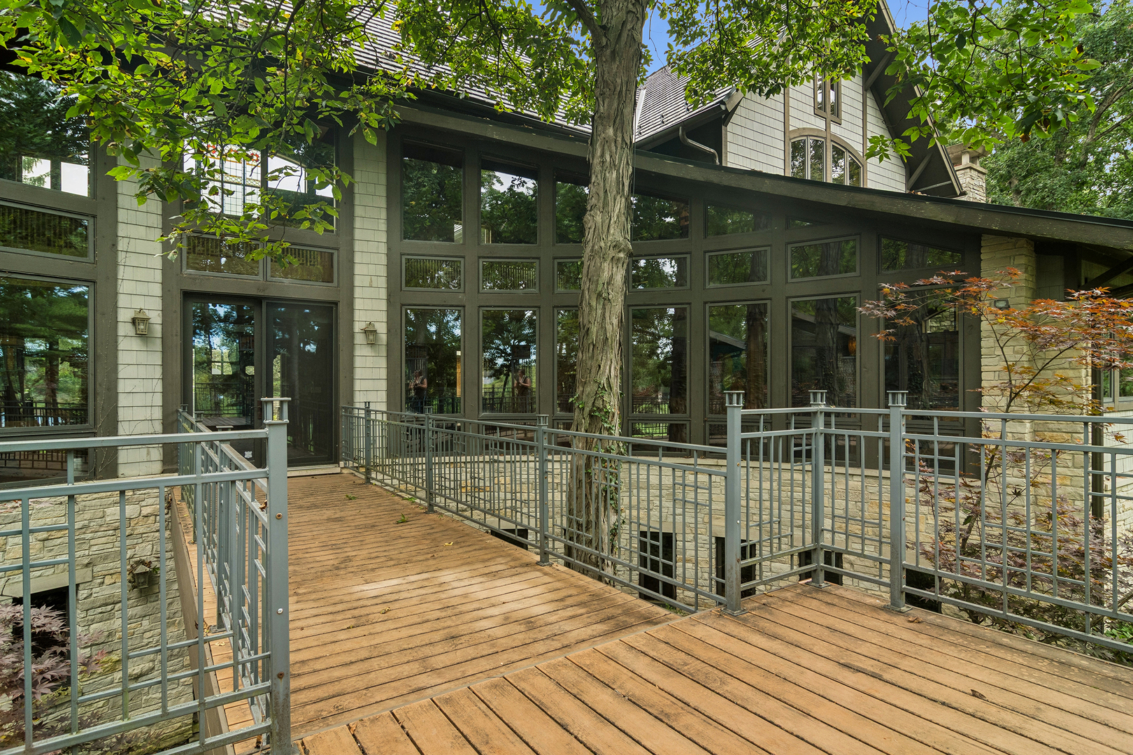 24 Hidden Brook Drive