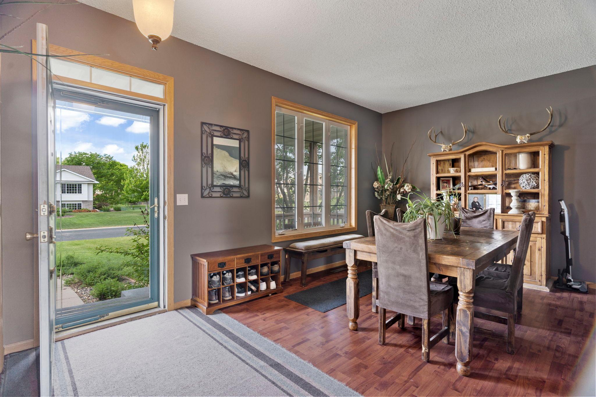 17576 Finesse Trail