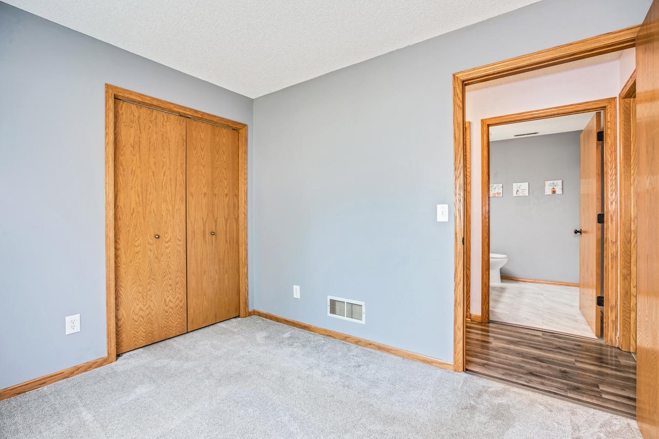 3131 Manitou Drive Unit: 19