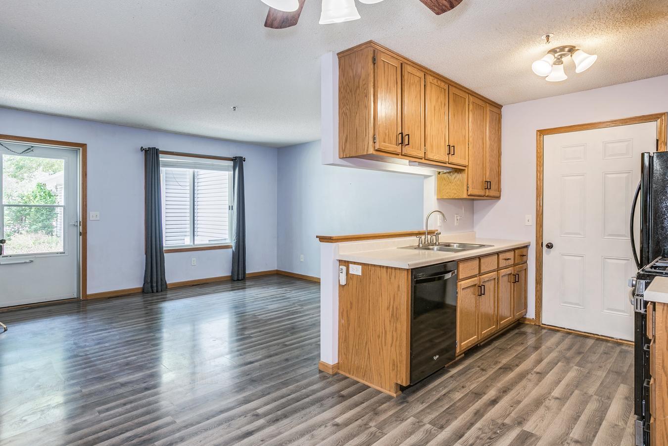 3131 Manitou Drive Unit: 19