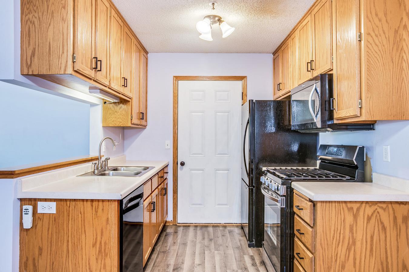 3131 Manitou Drive Unit: 19