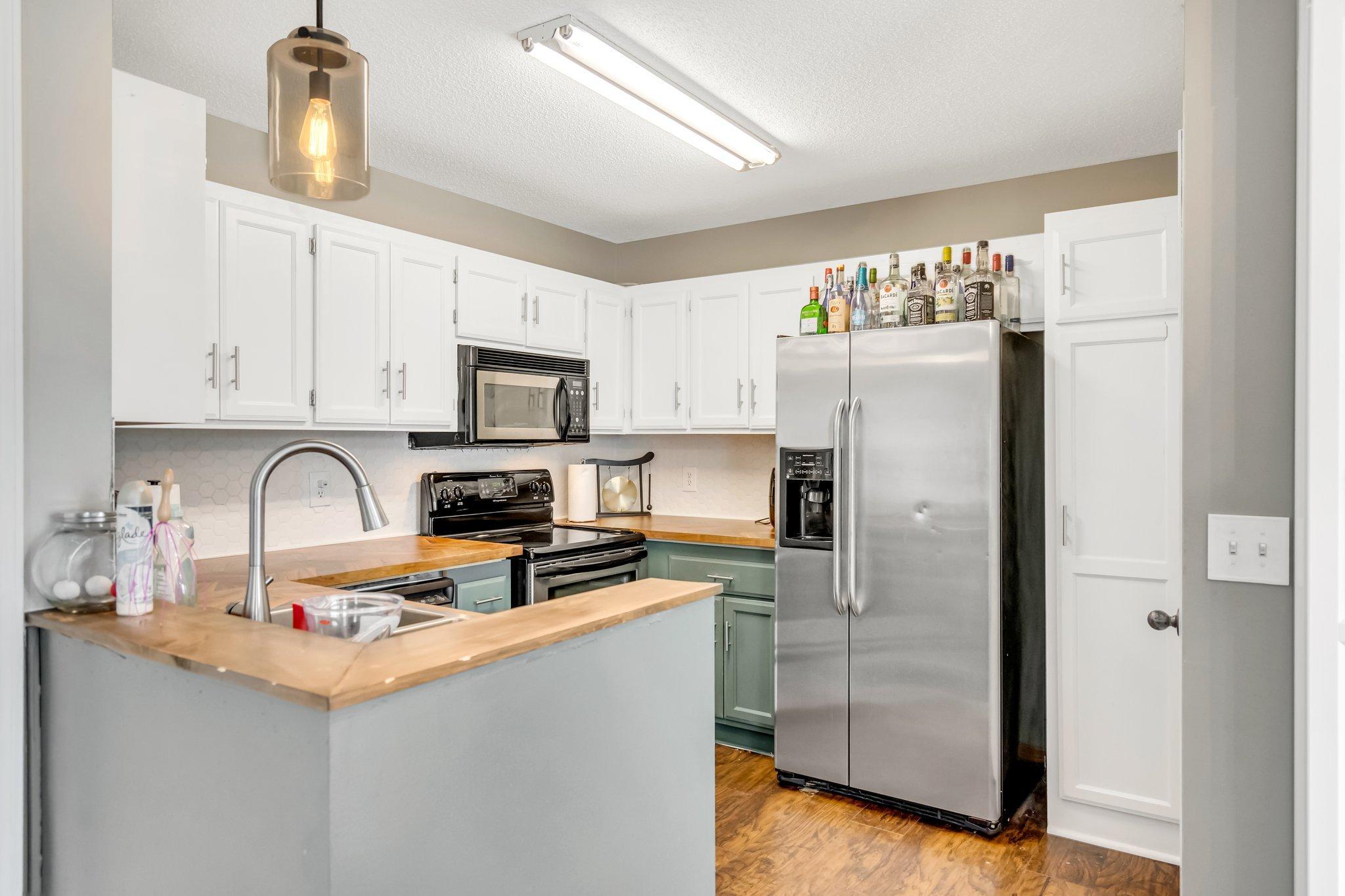 1109 Juniper Court
