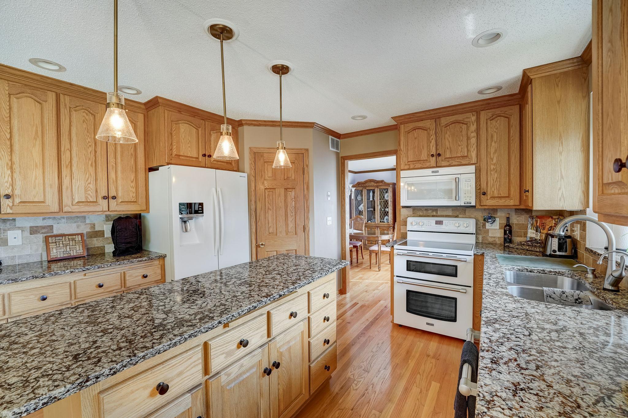 1112 Emerson Court