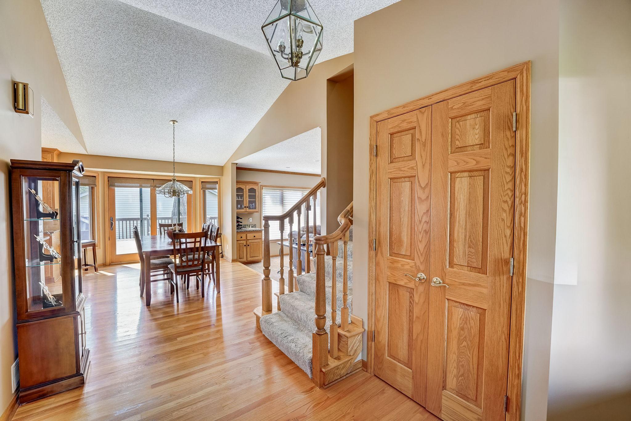 1112 Emerson Court