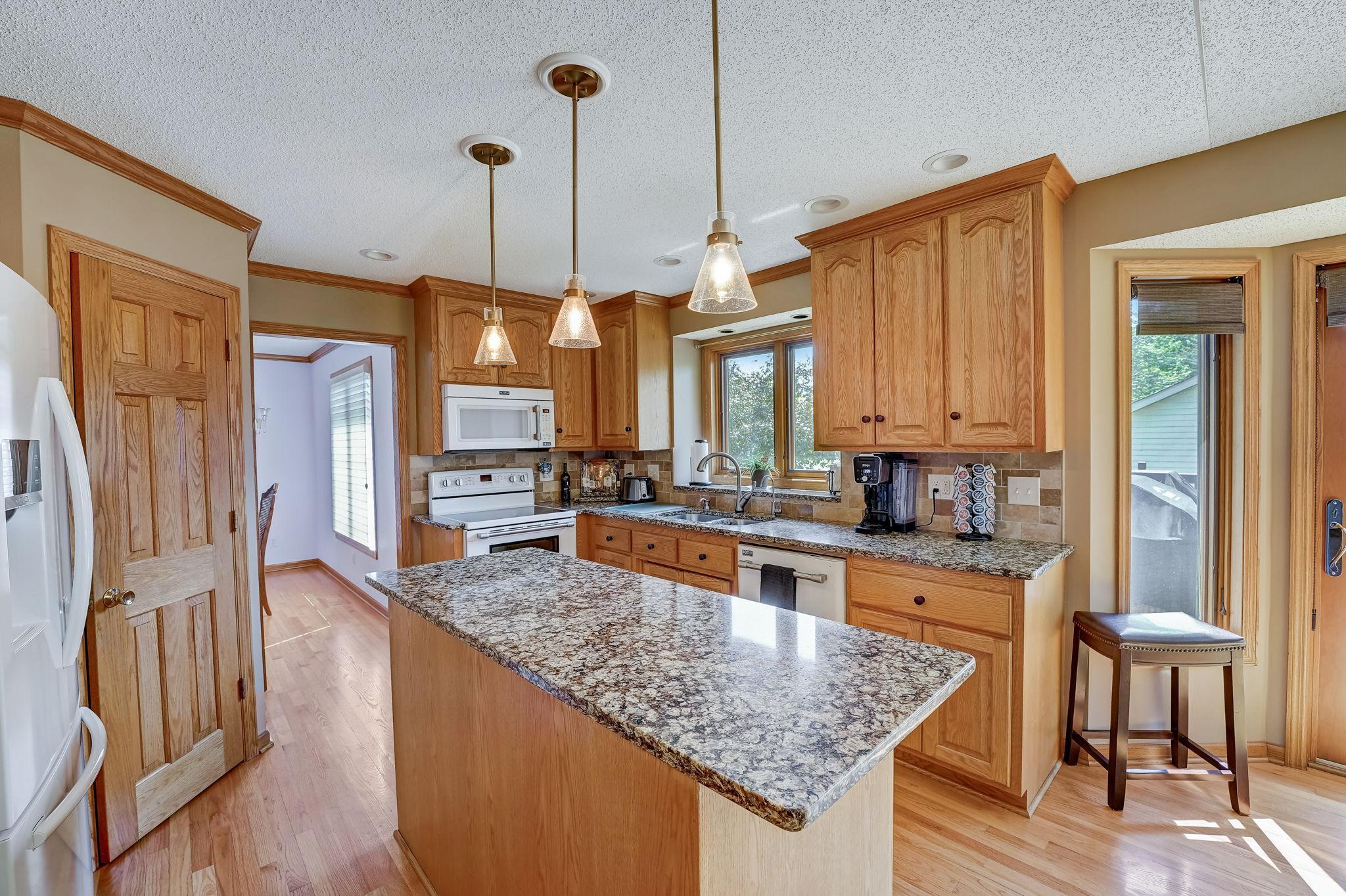 1112 Emerson Court