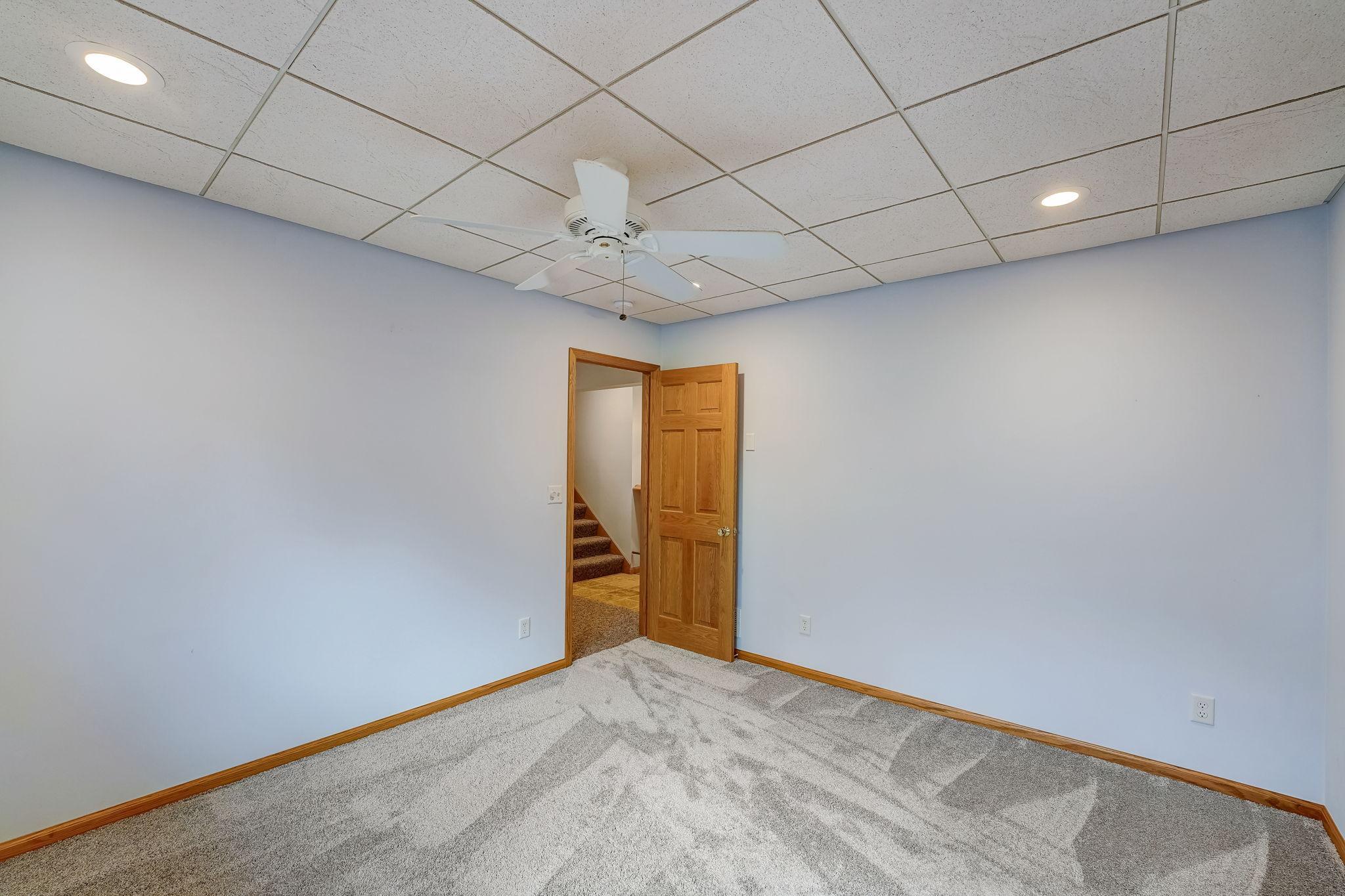 1112 Emerson Court