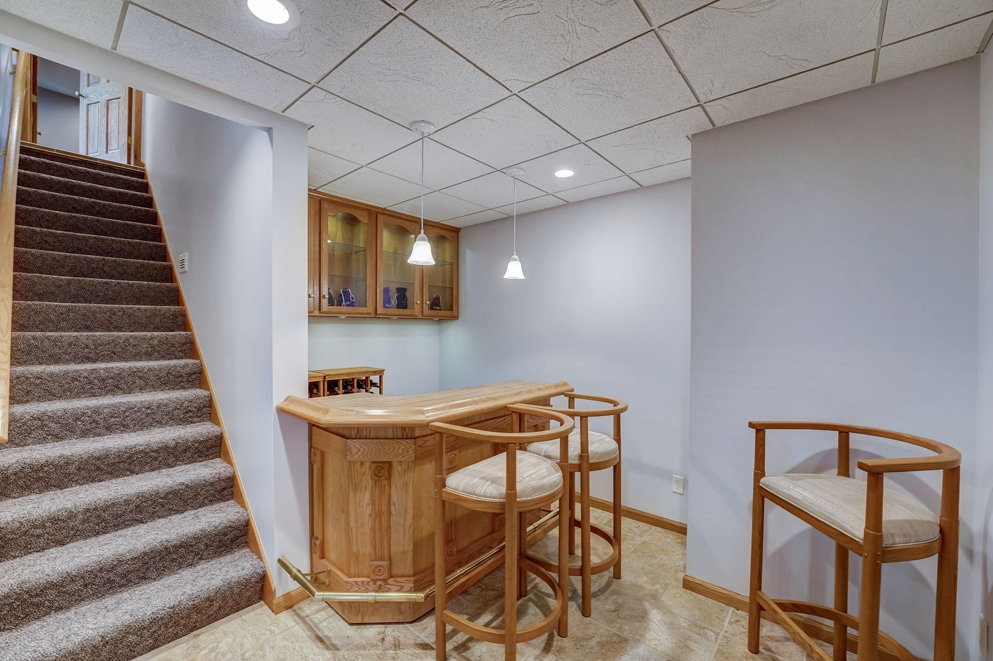 1112 Emerson Court