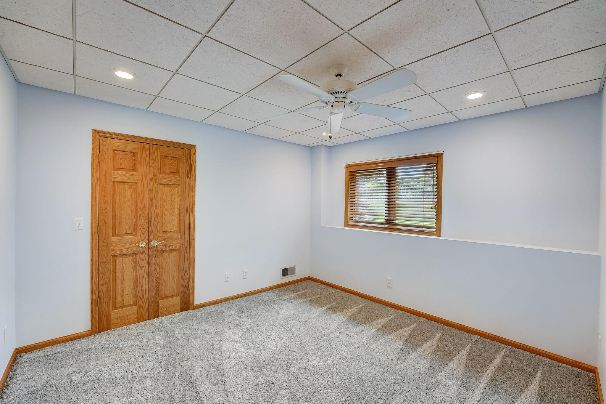 1112 Emerson Court