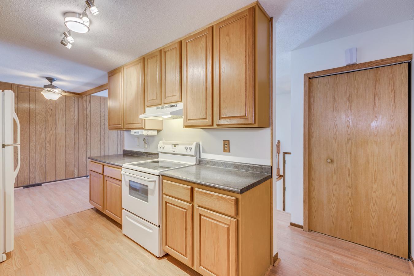 3886 Craig Way