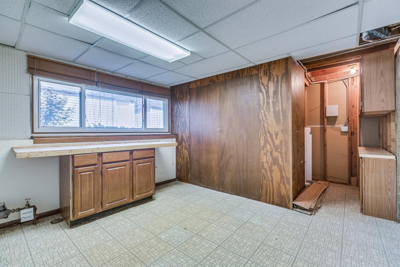 3886 Craig Way
