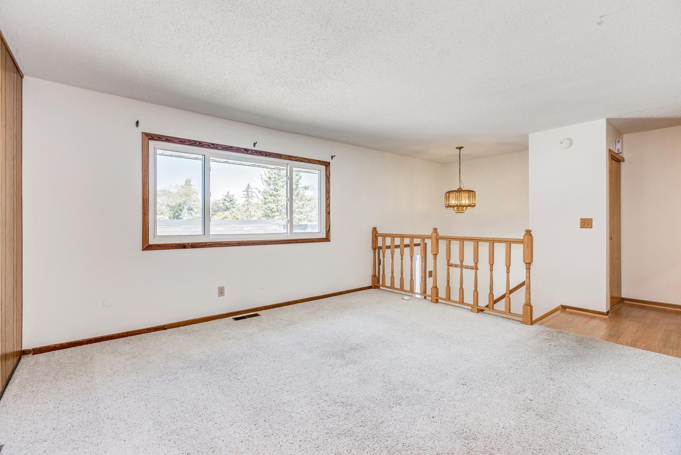 3886 Craig Way