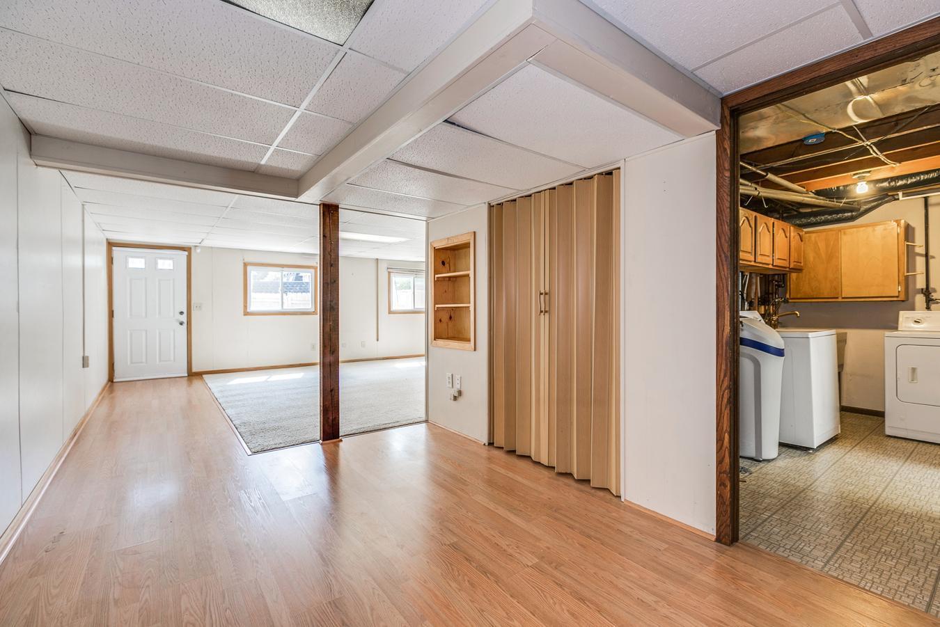 3886 Craig Way