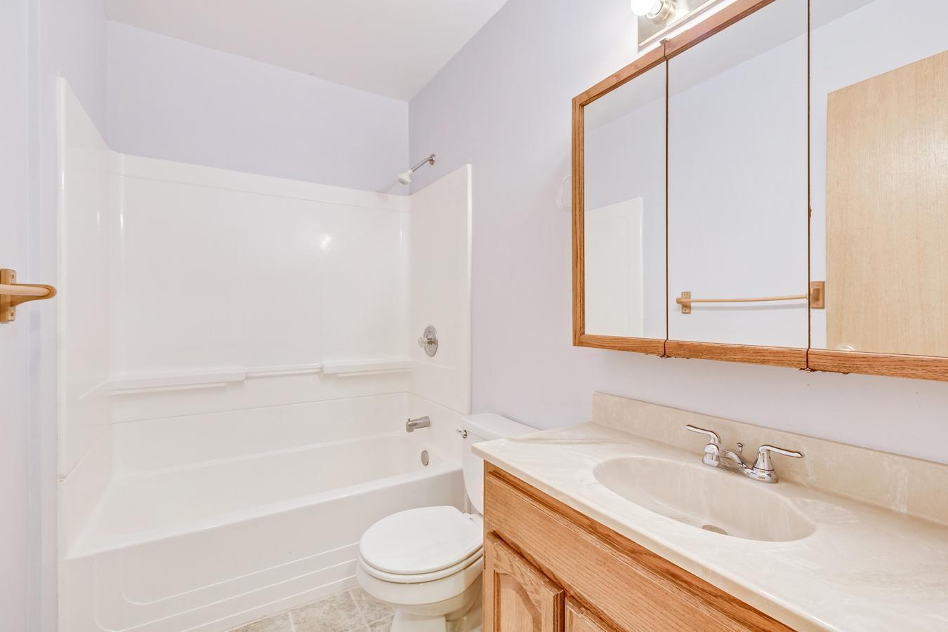 3886 Craig Way