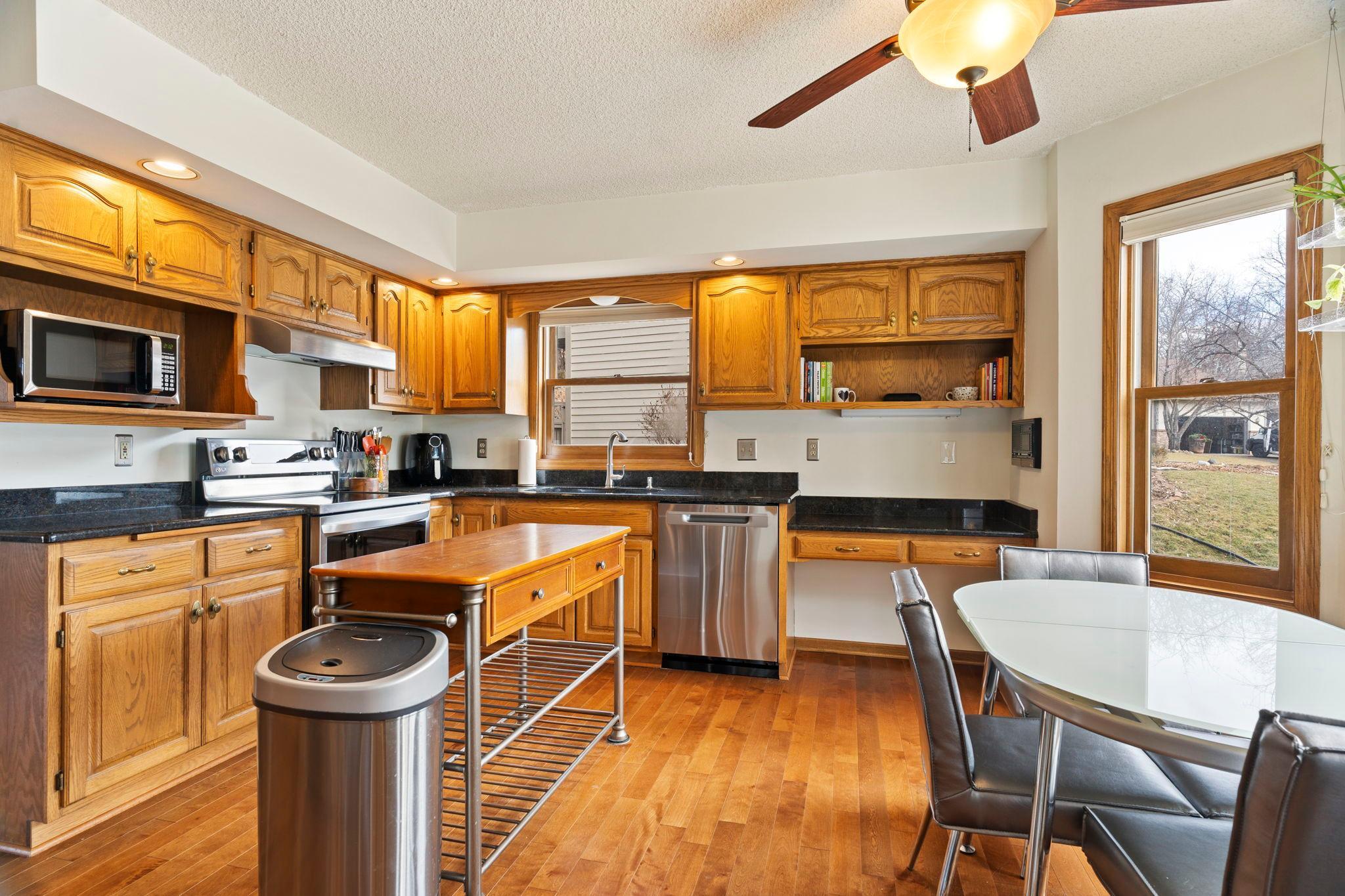 10760 54th Avenue N