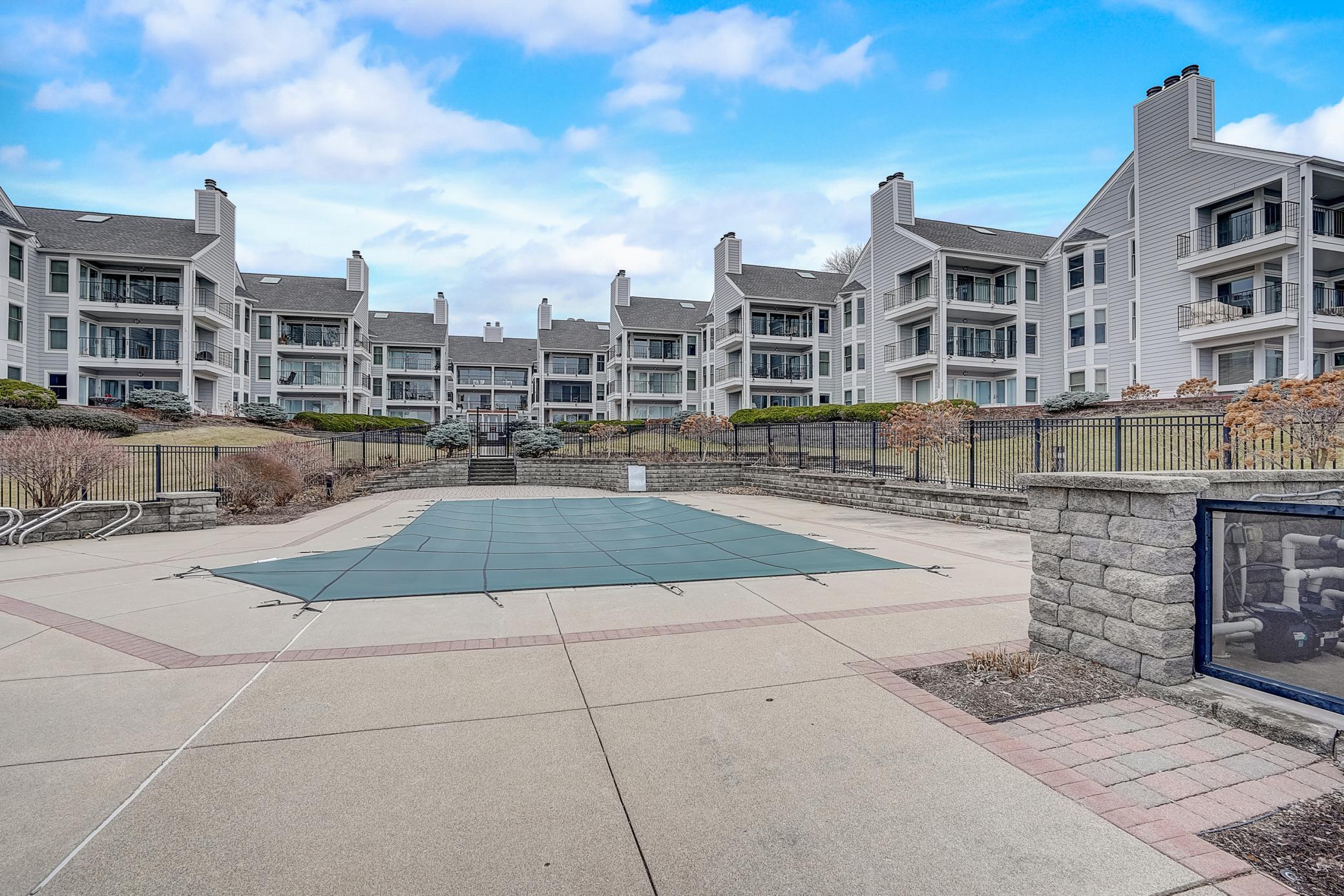 603 Lake Street Unit: 307