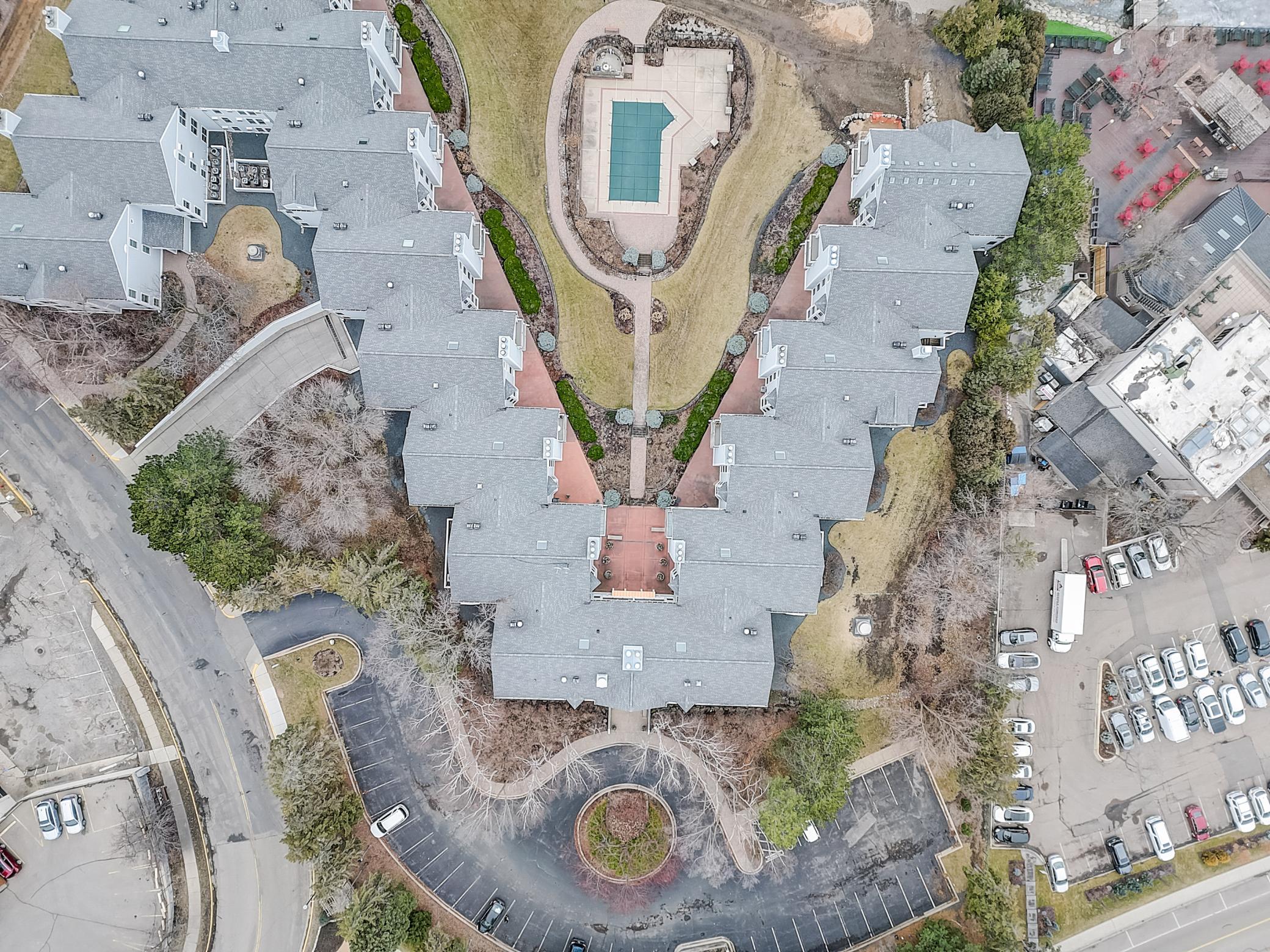 603 Lake Street Unit: 307