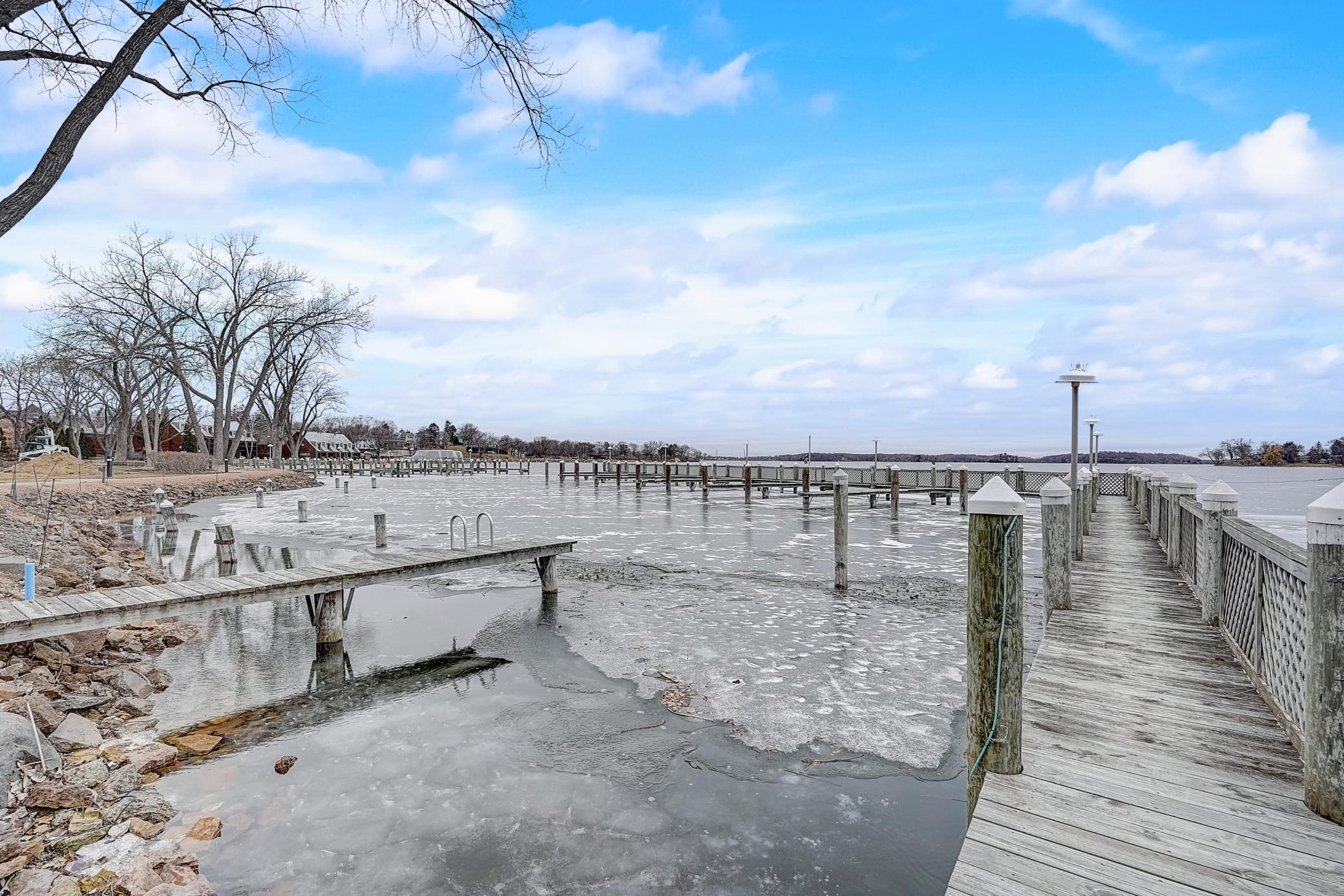 603 Lake Street Unit: 307