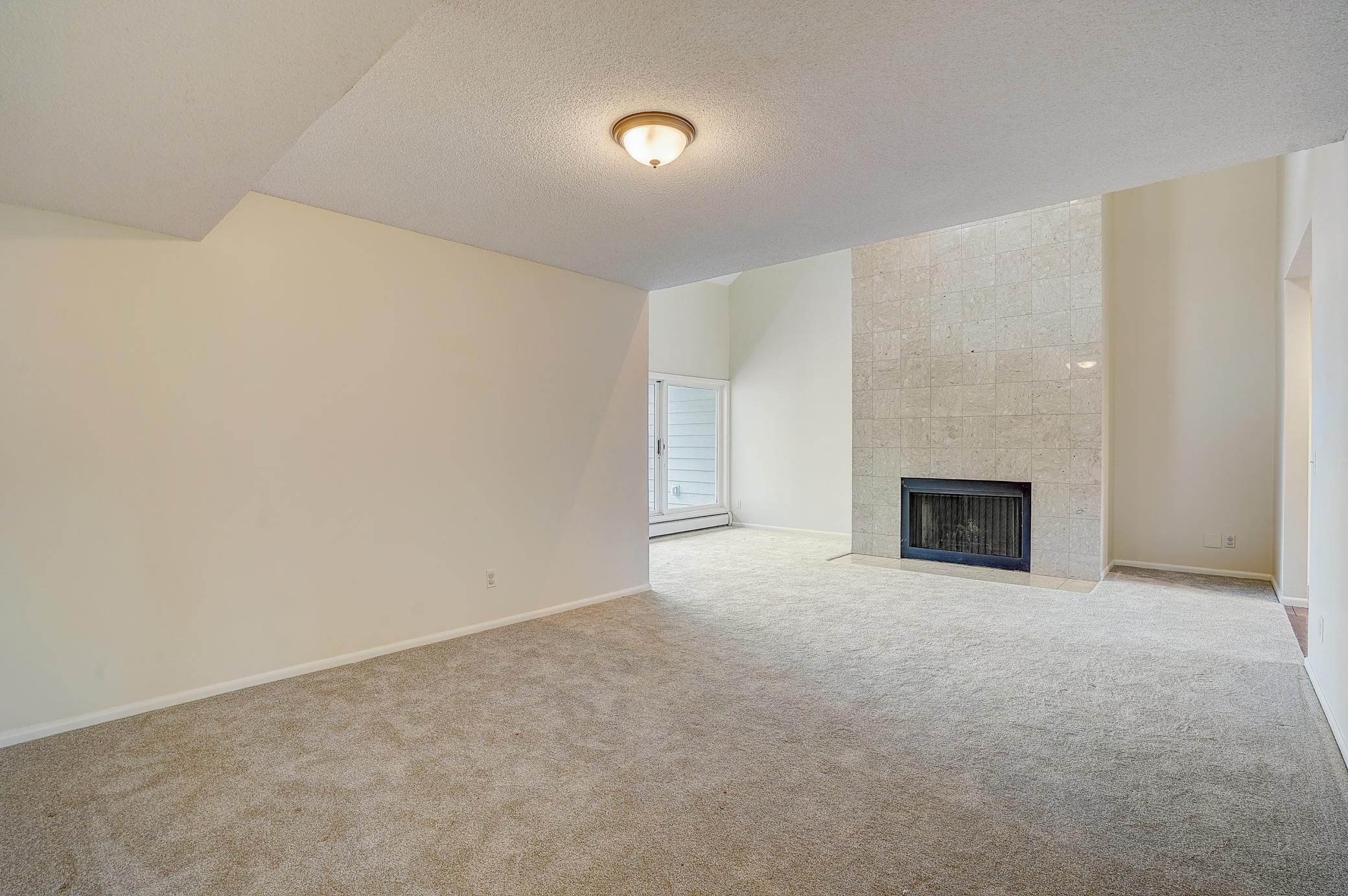 603 Lake Street Unit: 307