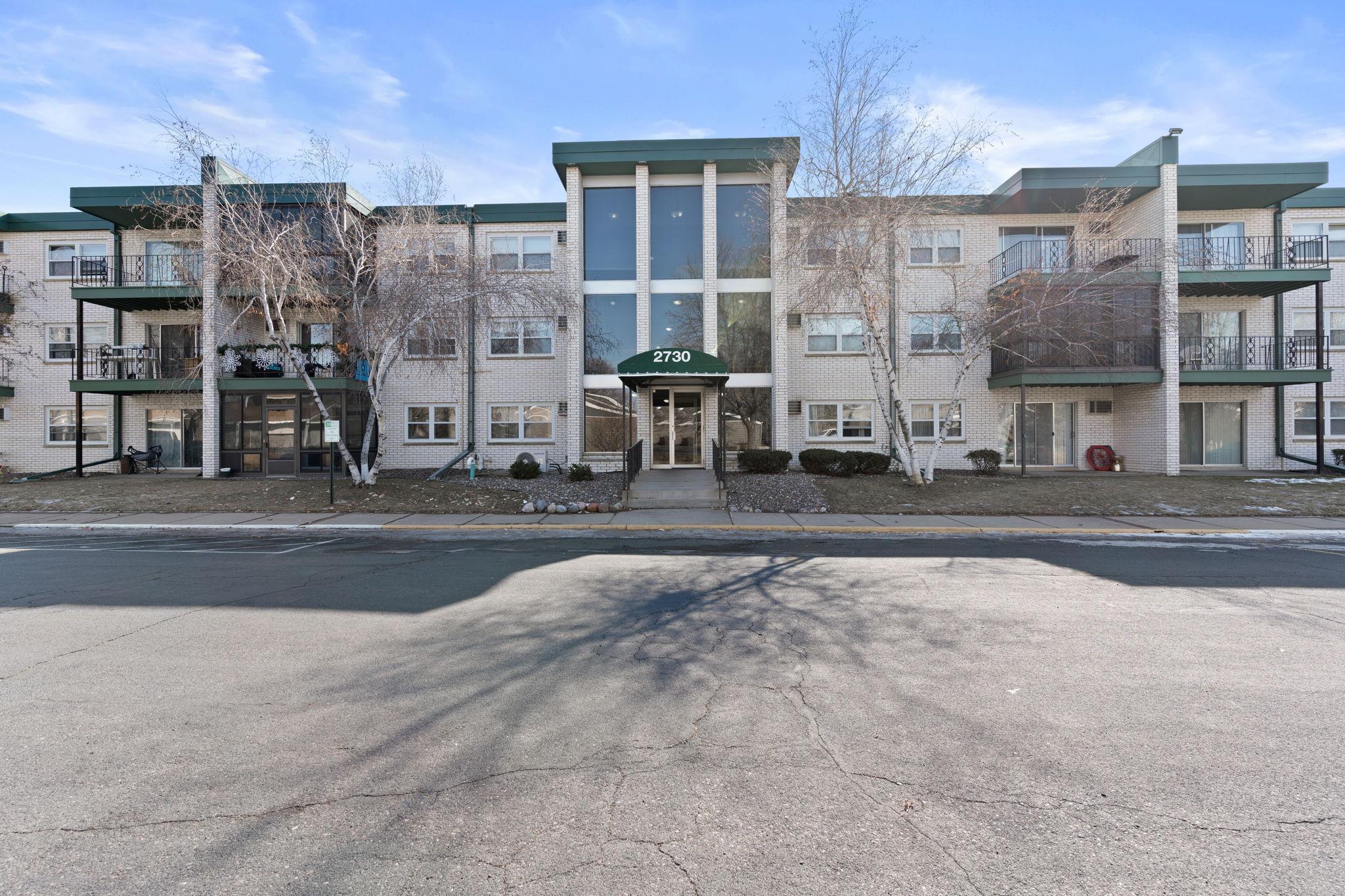 2730 Dale Street N Unit: D304