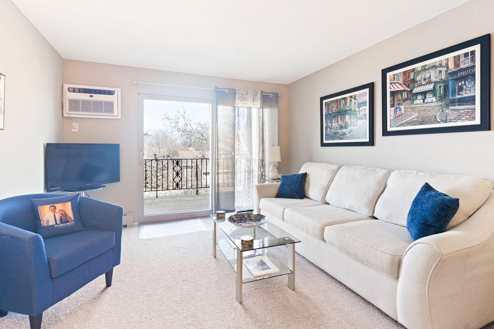 2730 Dale Street N Unit: D304