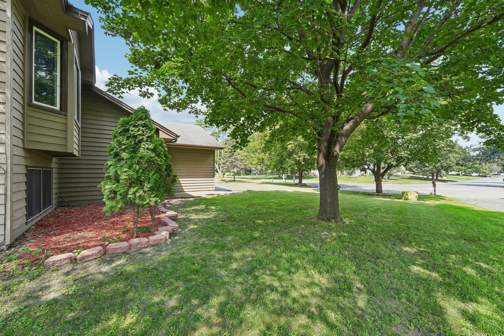 1872 125th Lane NE