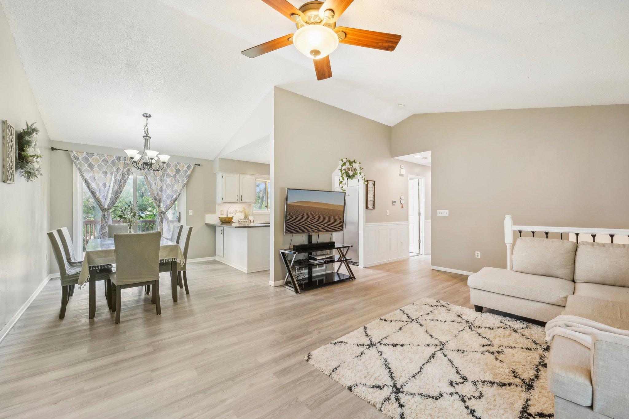 1872 125th Lane NE
