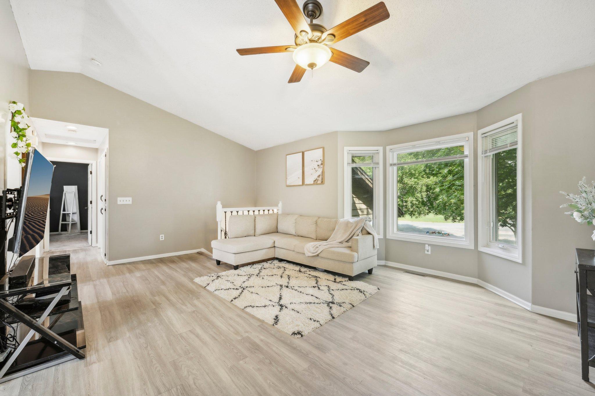 1872 125th Lane NE