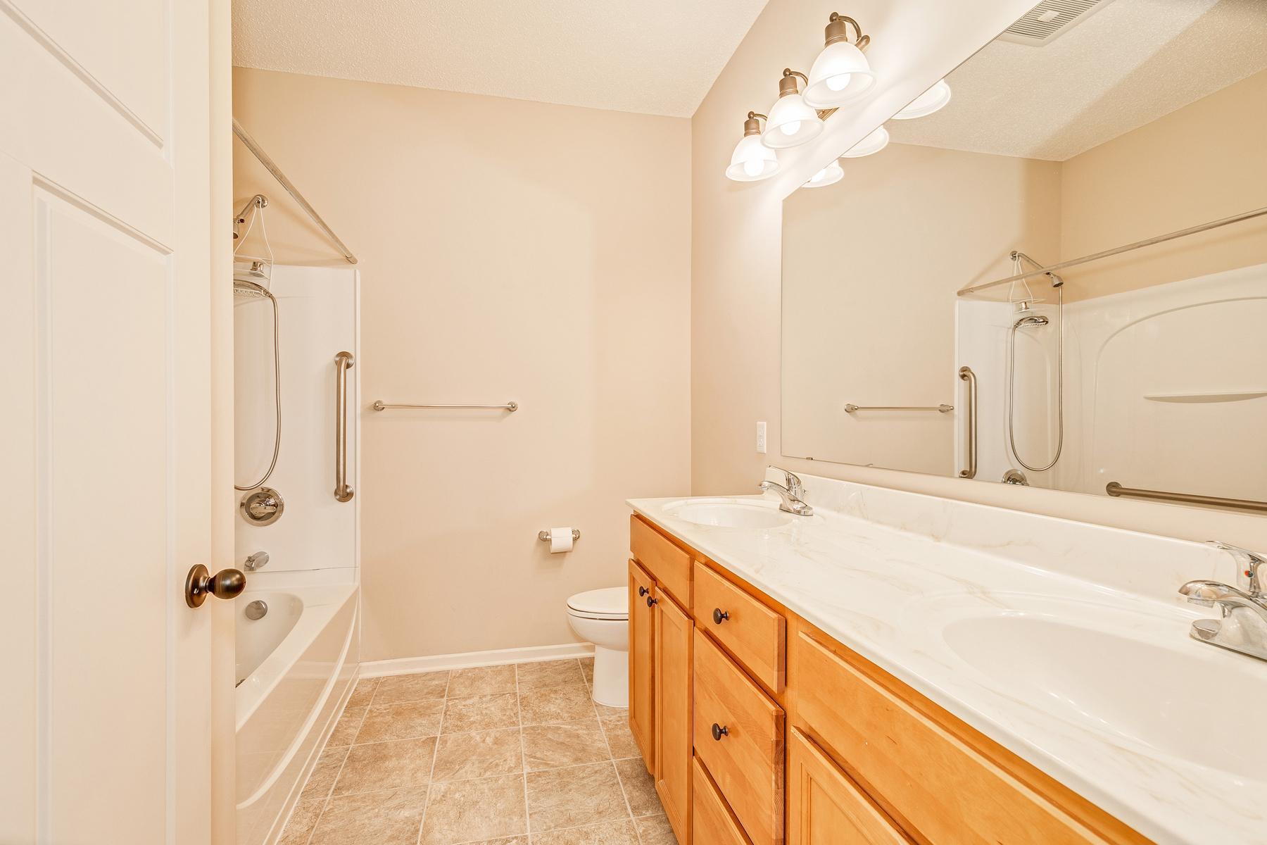 3308 126th Lane NE Unit: A