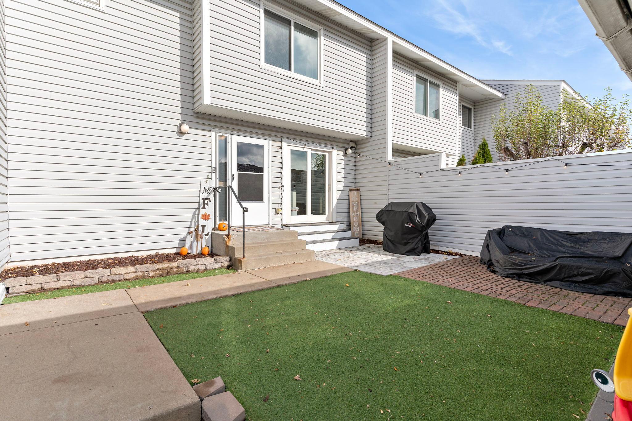 2200 Tower Court