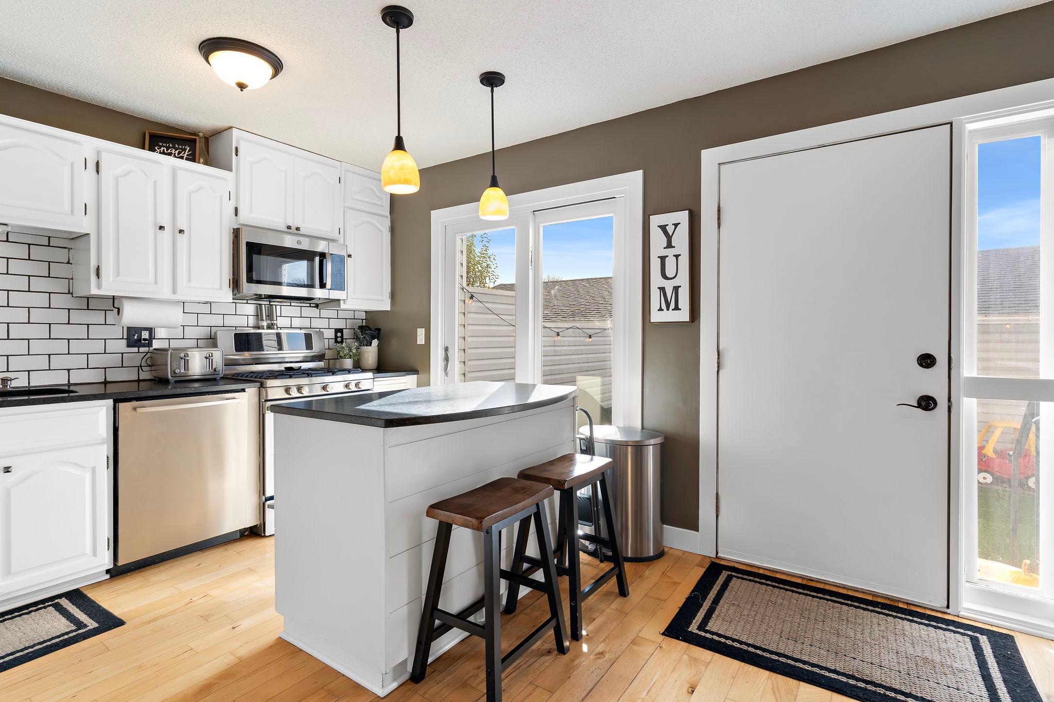 2200 Tower Court