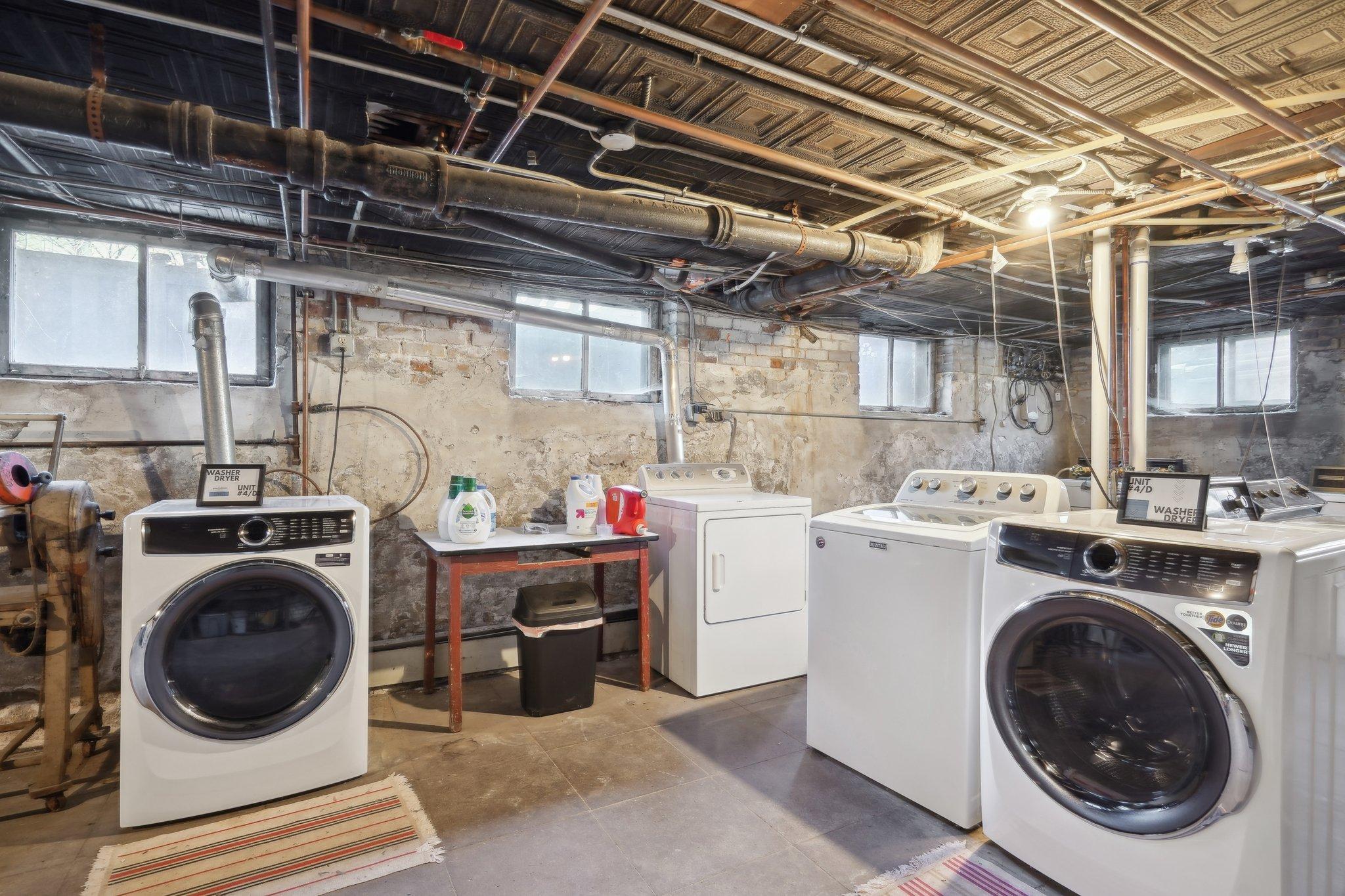 647 Lincoln Avenue Unit: 4