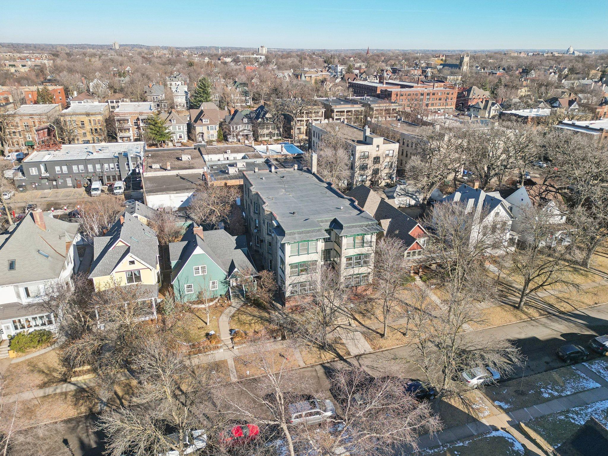 647 Lincoln Avenue Unit: 4