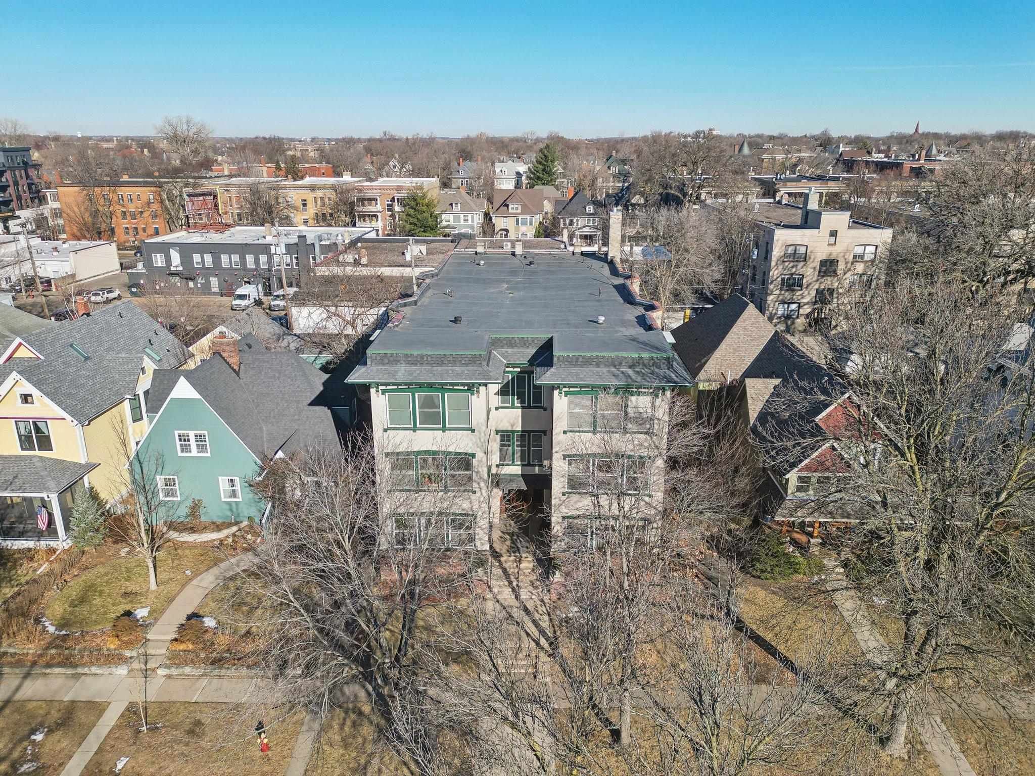 647 Lincoln Avenue Unit: 4