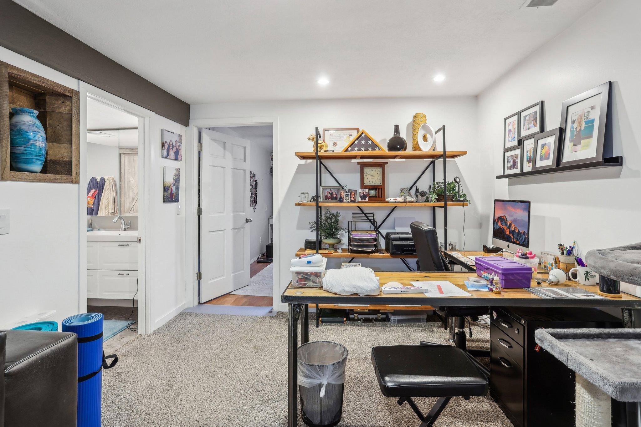 1102 17th Street N