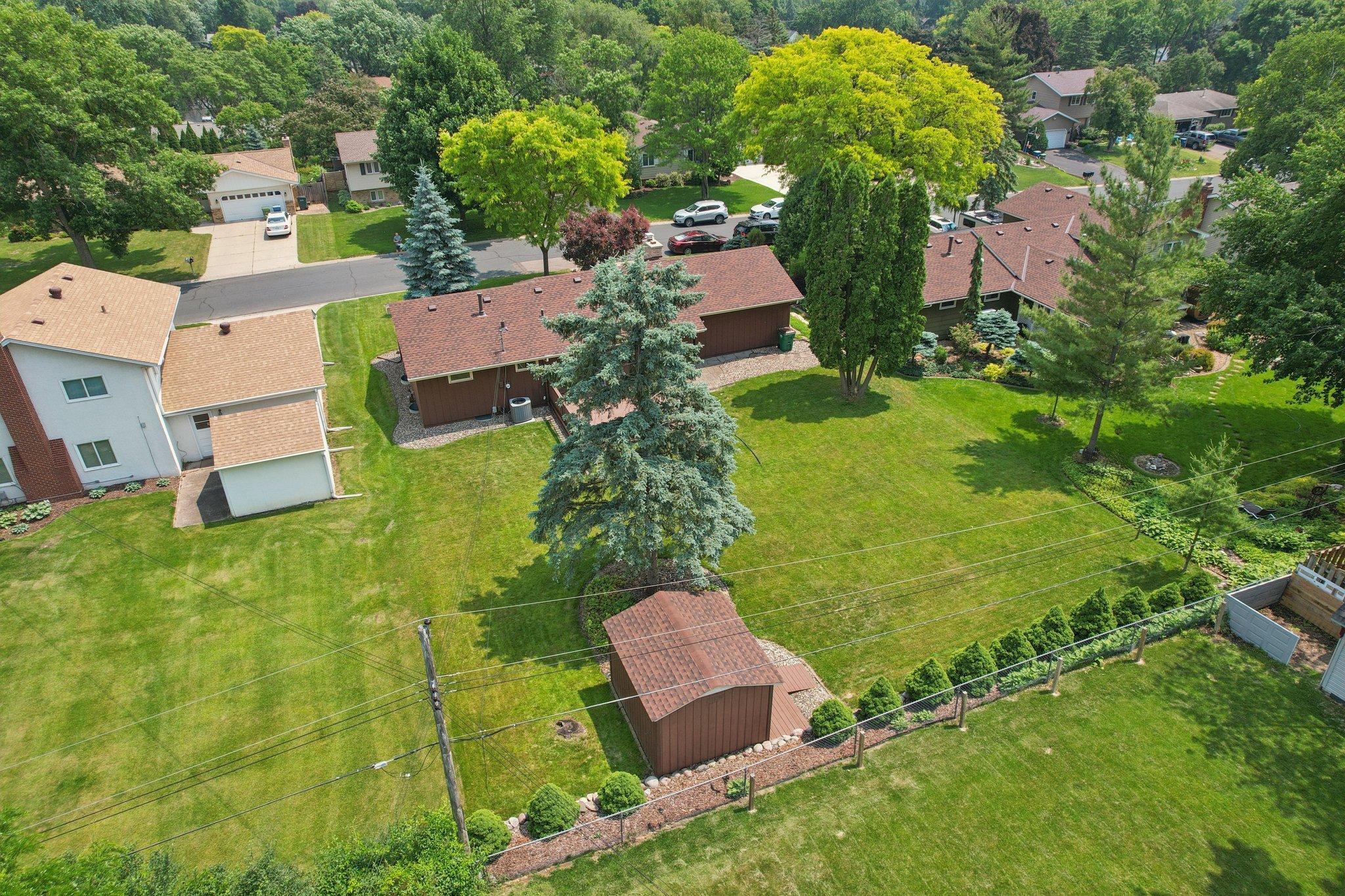 1550 18th Avenue NW