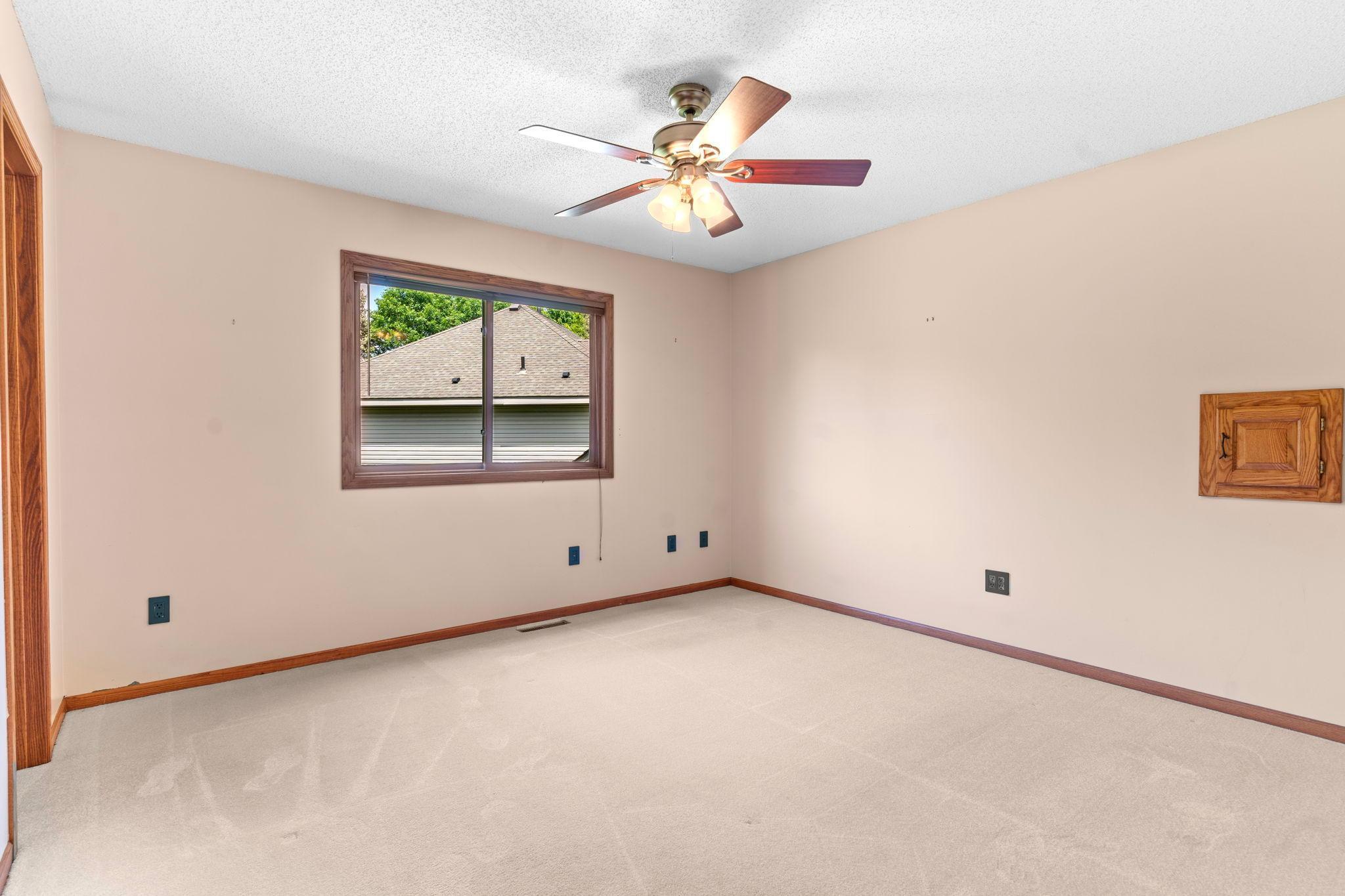 8358 Mcknight Court