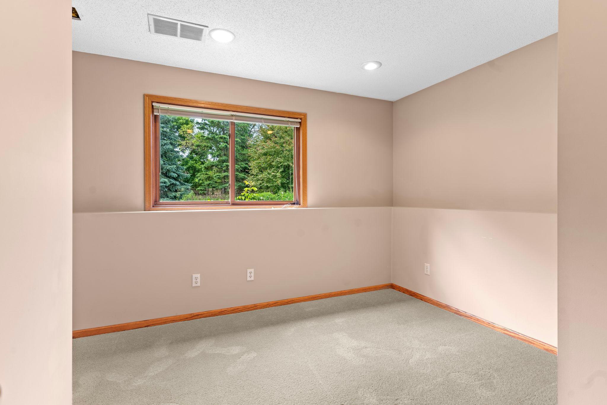 8358 Mcknight Court