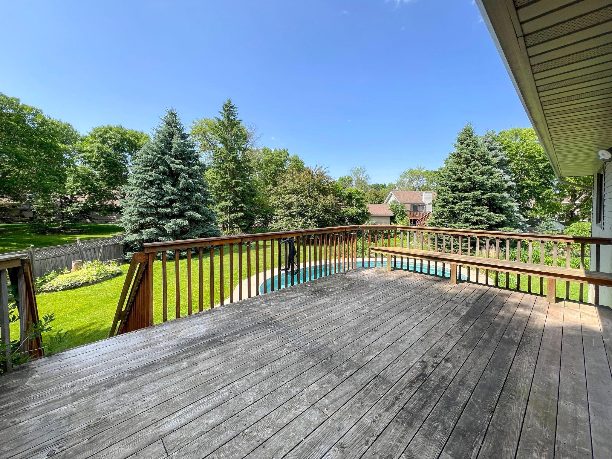 8358 Mcknight Court