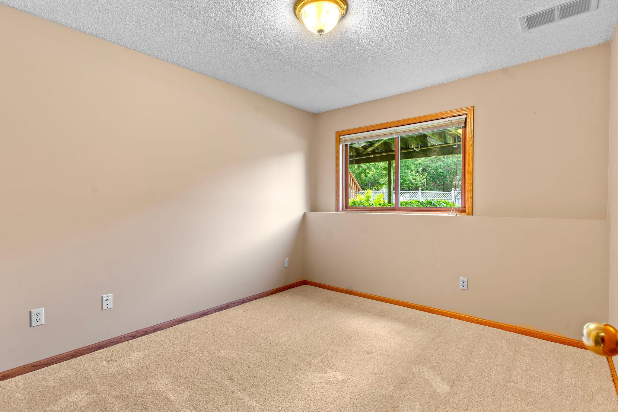 8358 Mcknight Court