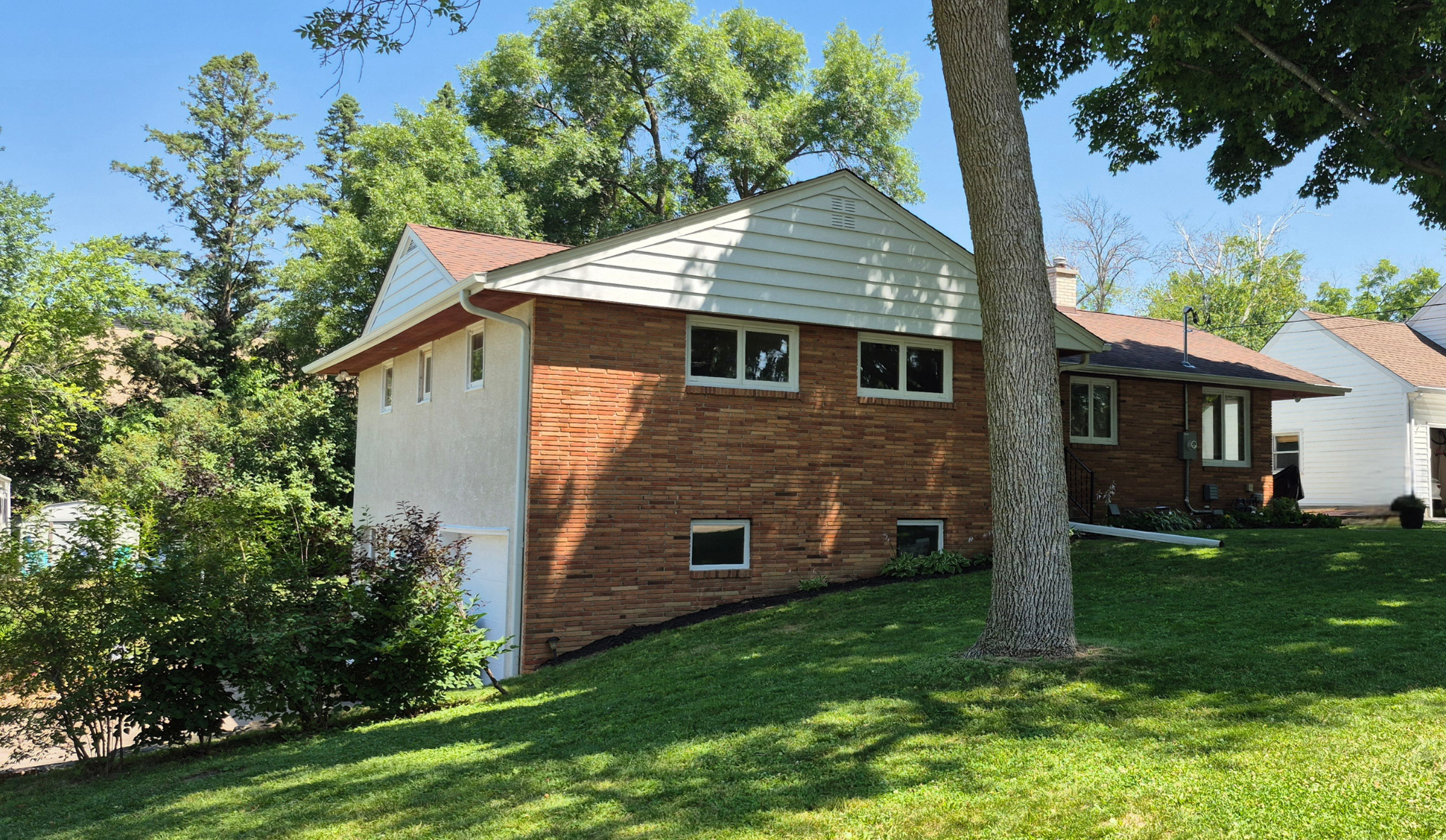 5700 Grandview Boulevard