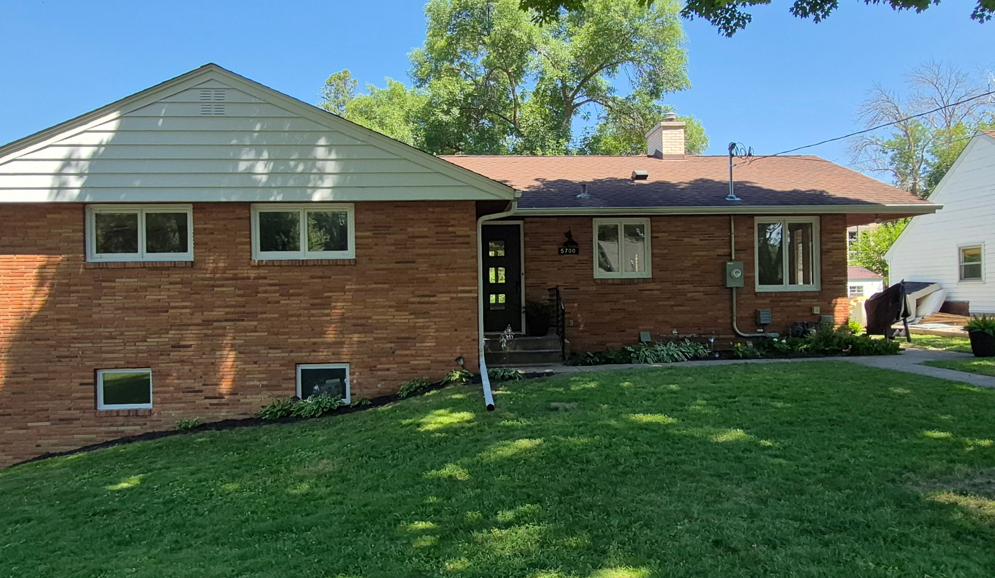 5700 Grandview Boulevard