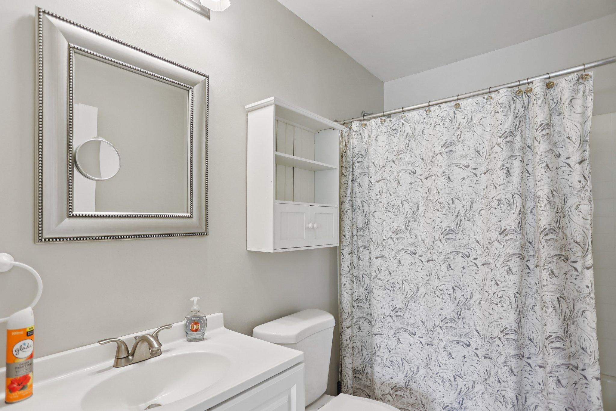 3839 Windcrest Court