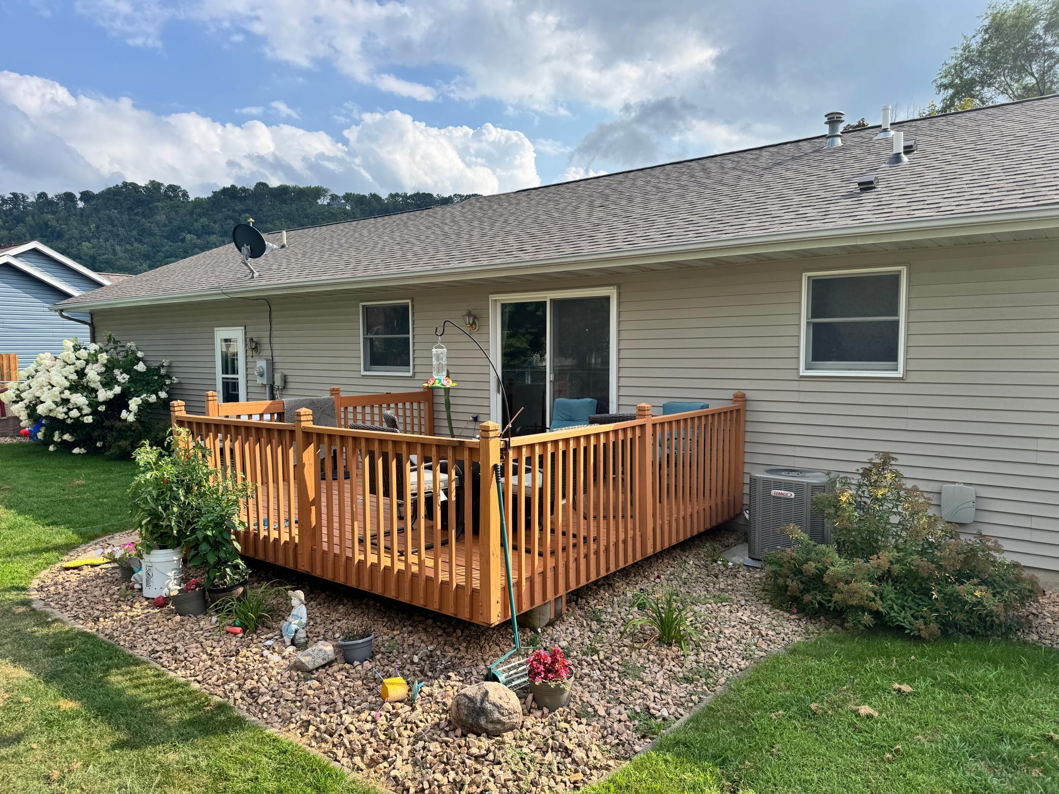 913 Valley View Road