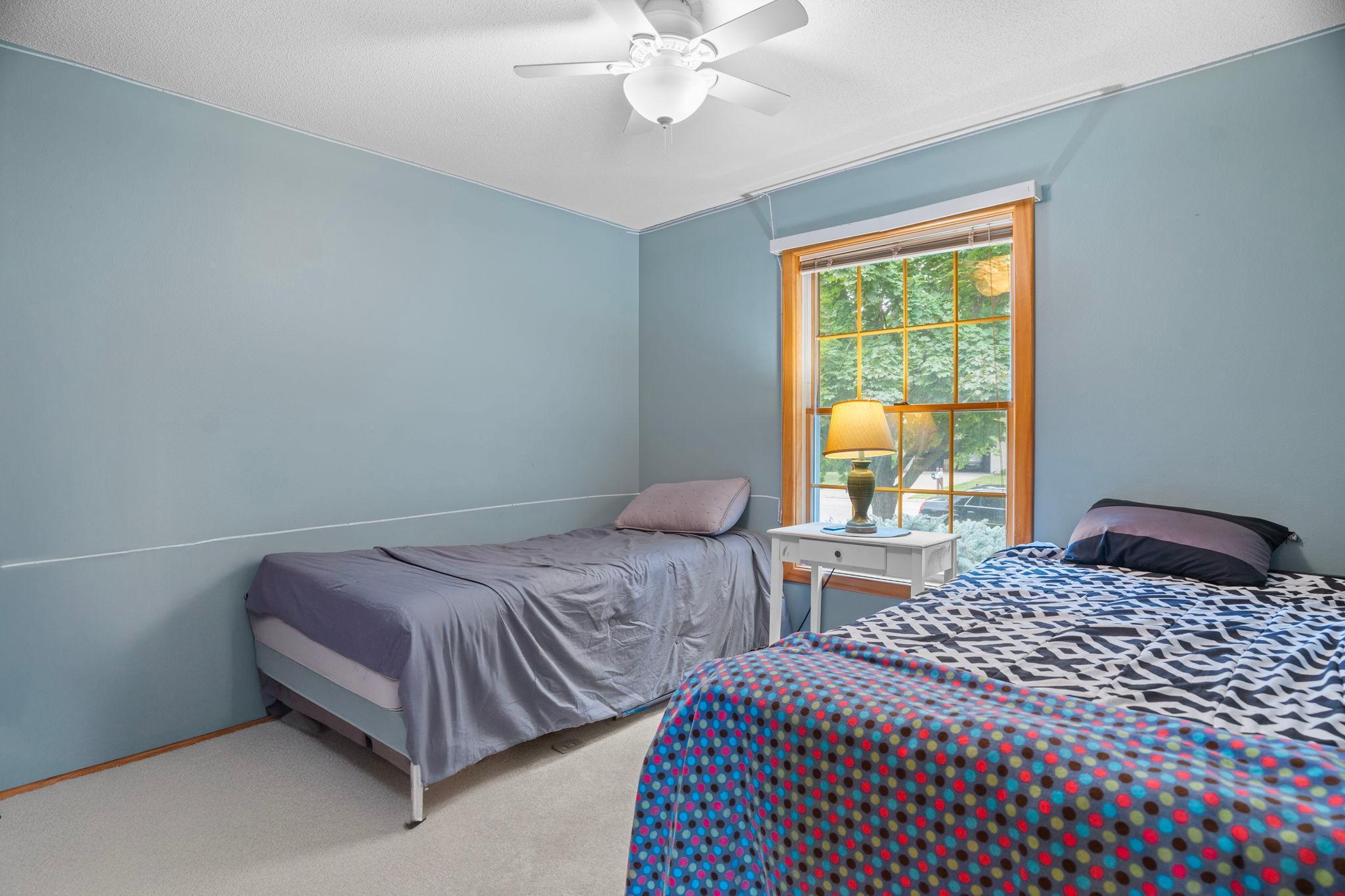 913 Valley View Road