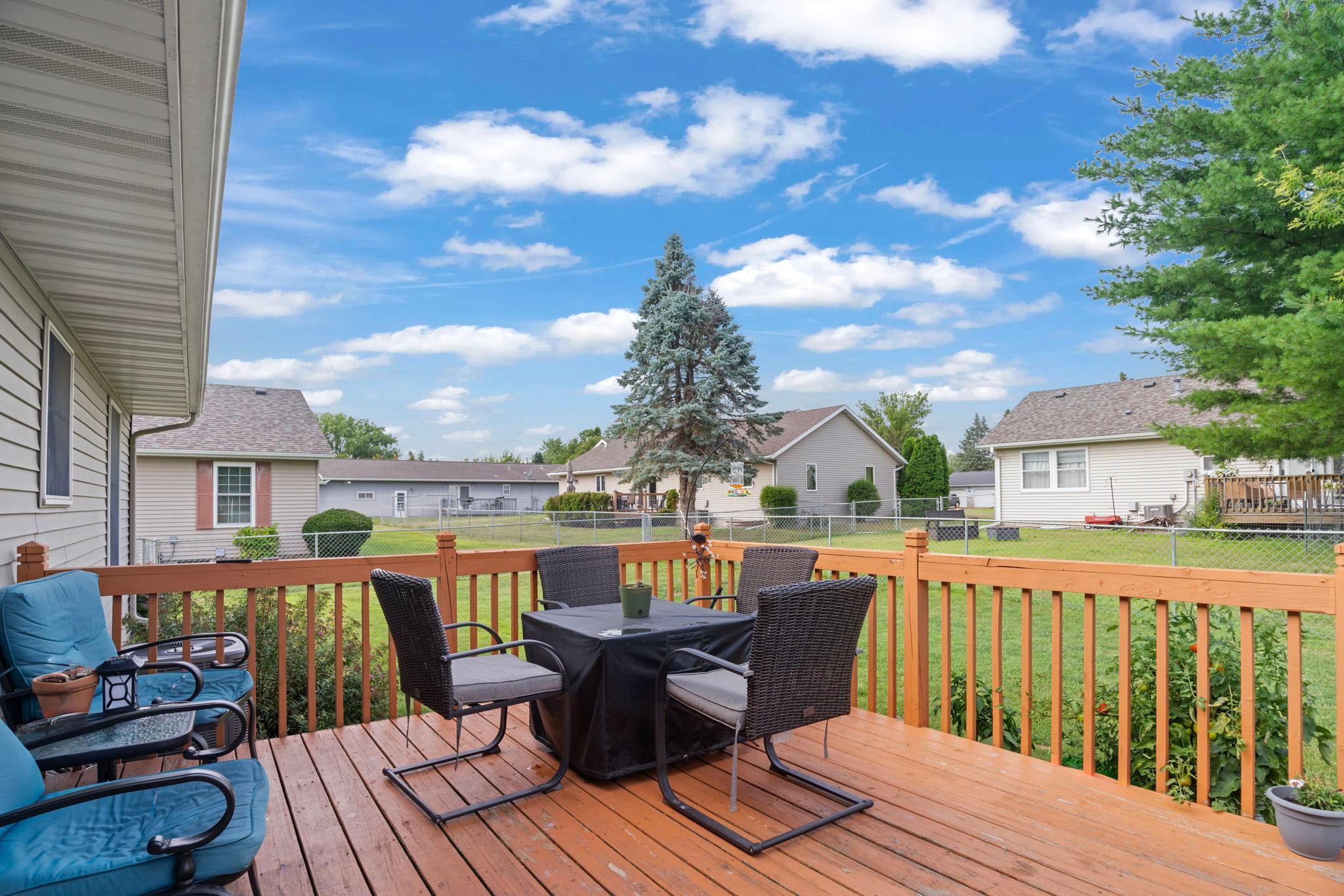 913 Valley View Road