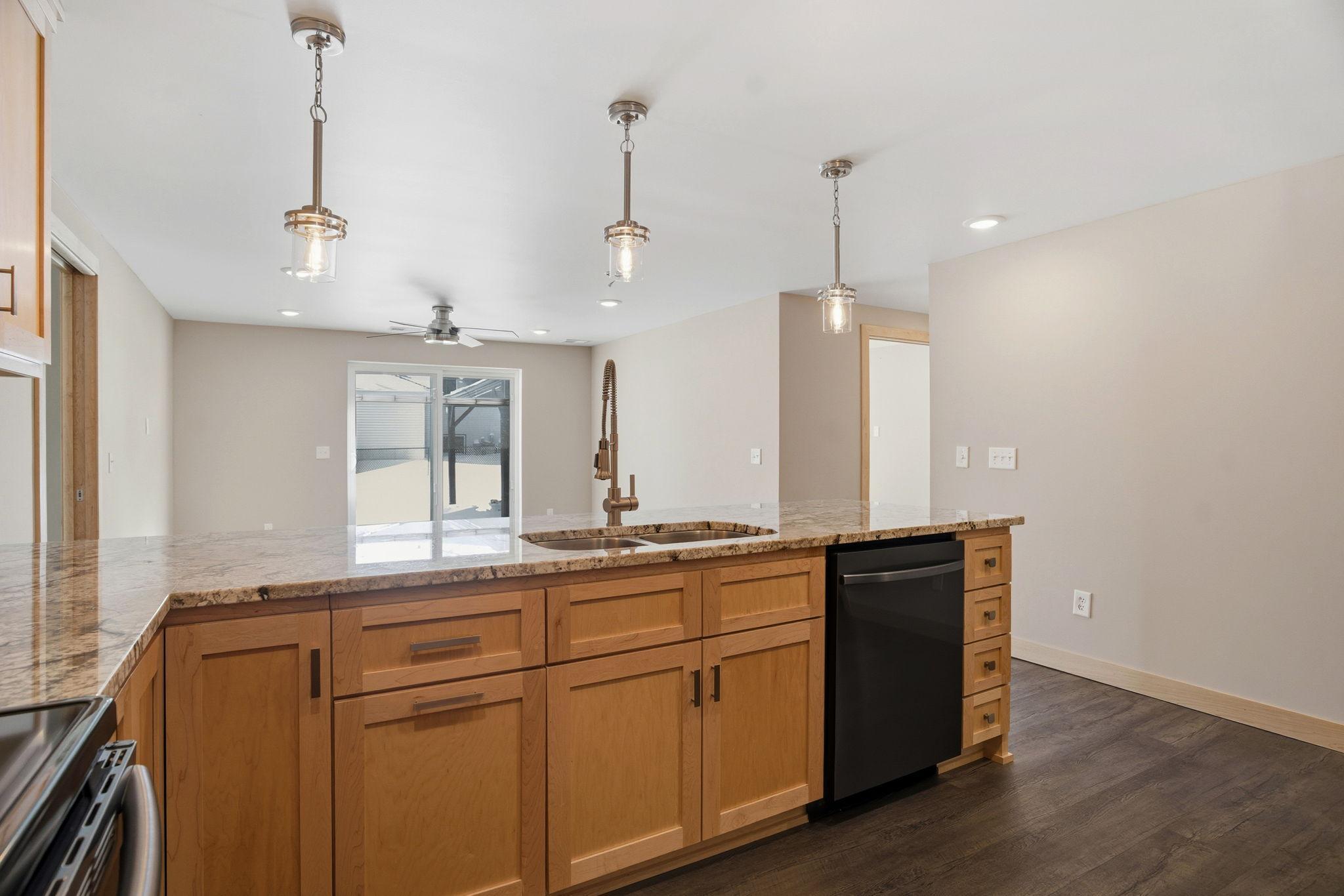 1162 Lakewood Drive S