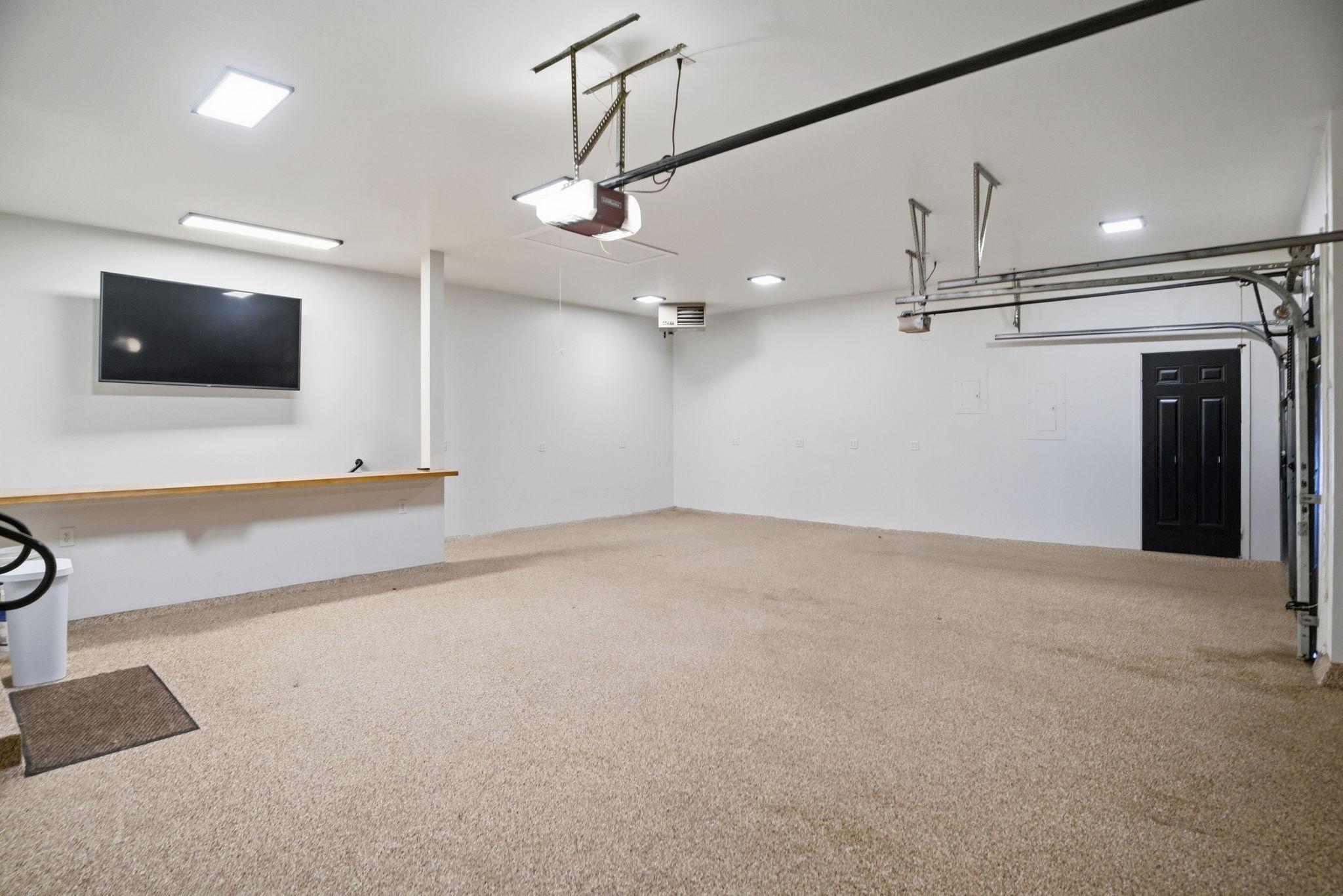 1162 Lakewood Drive S