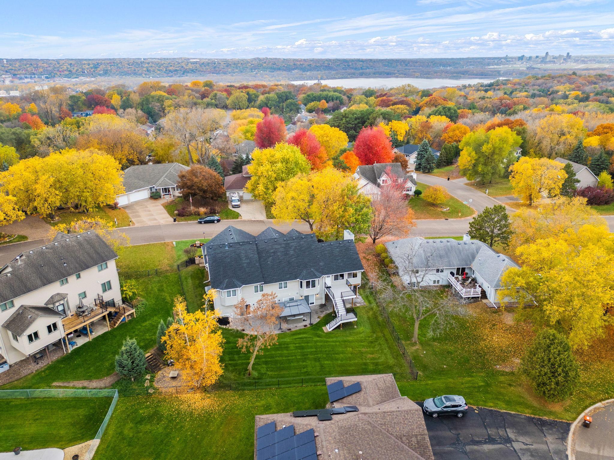 1162 Lakewood Drive S