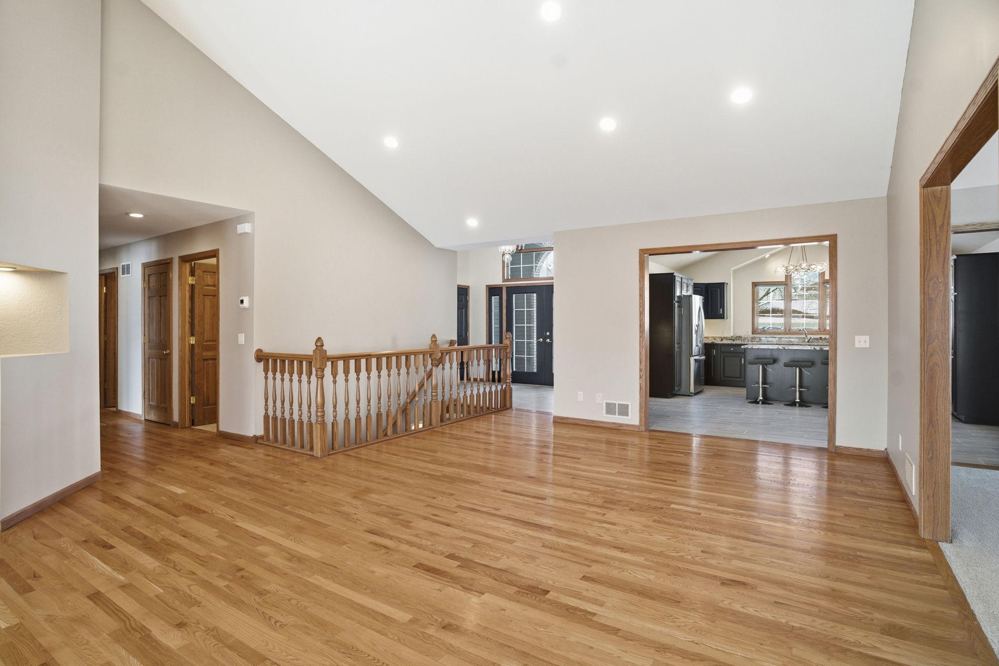 1162 Lakewood Drive S